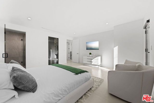 201 S Bedford Drive, Beverly Hills, CA 90212