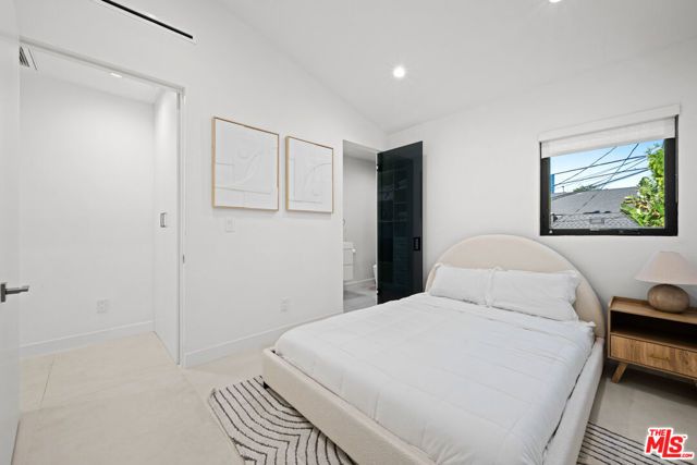 201 S Bedford Drive, Beverly Hills, CA 90212