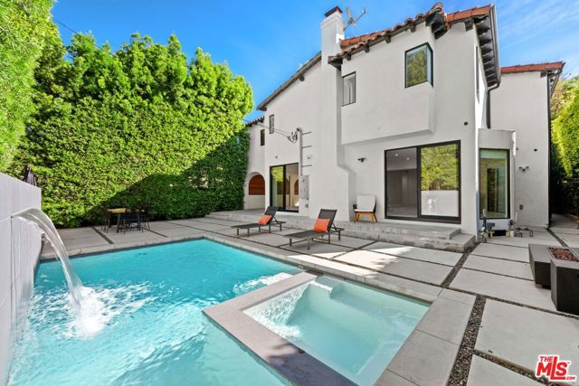 201 S Bedford Drive, Beverly Hills, CA 90212