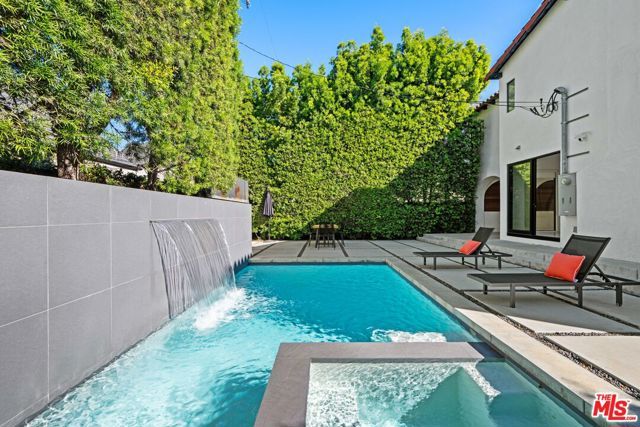 201 S Bedford Drive, Beverly Hills, CA 90212