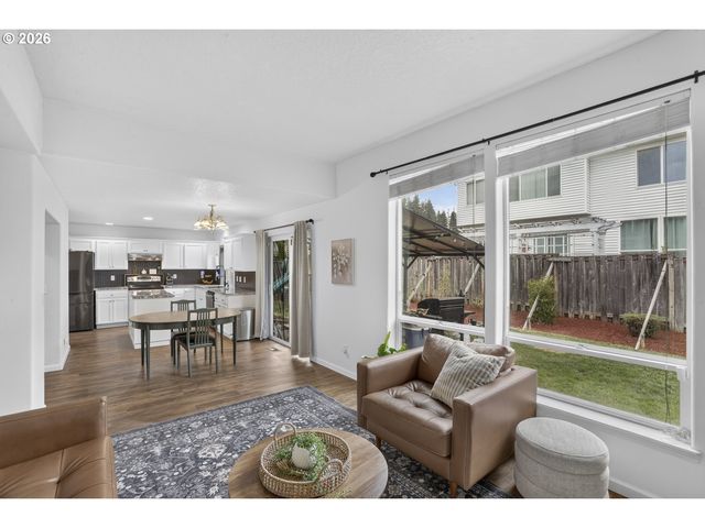 34703 ALPINE Ave, St Helens, OR 97051
