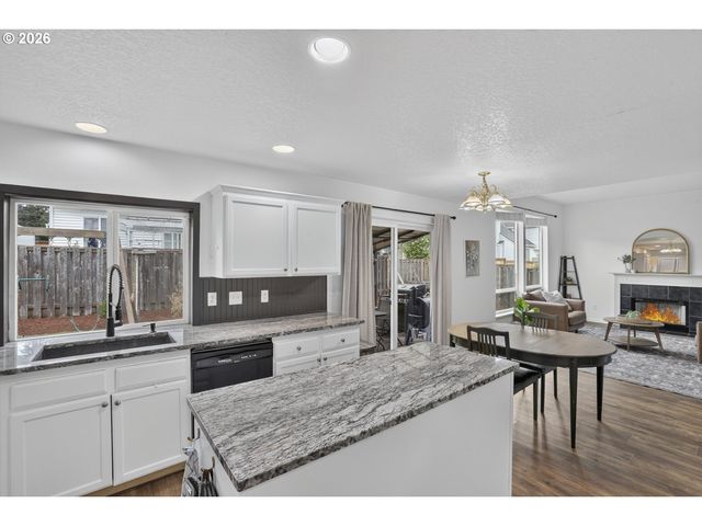 34703 ALPINE Ave, St Helens, OR 97051
