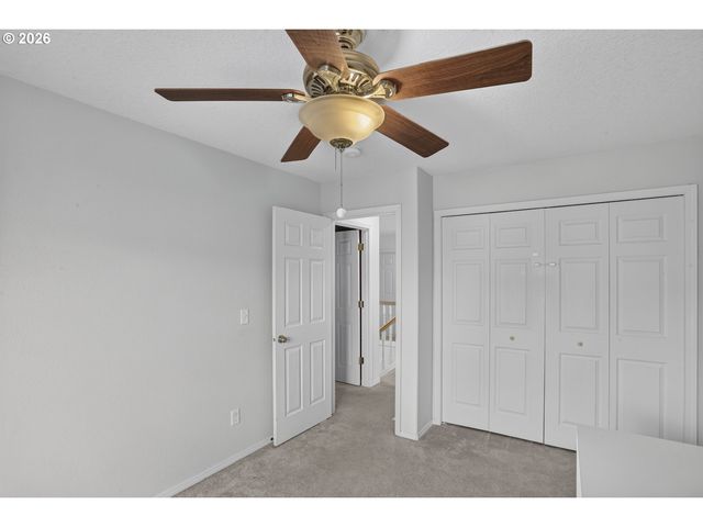 34703 ALPINE Ave, St Helens, OR 97051