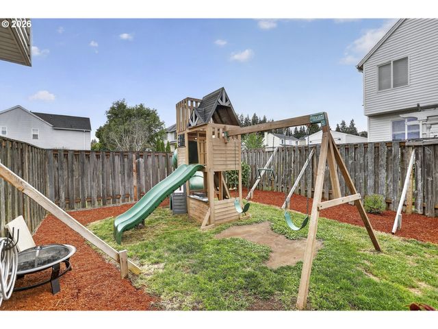 34703 ALPINE Ave, St Helens, OR 97051