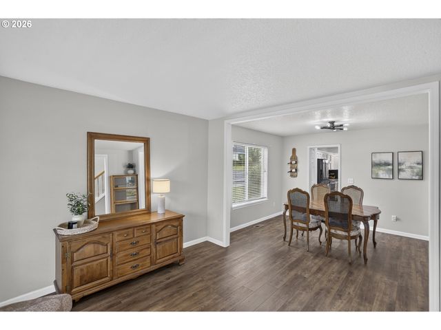 34703 ALPINE Ave, St Helens, OR 97051