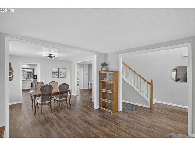 34703 ALPINE Ave, St Helens, OR 97051