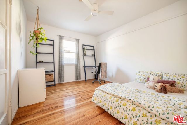 2464 Ocean Park Boulevard, Santa Monica, CA 90405