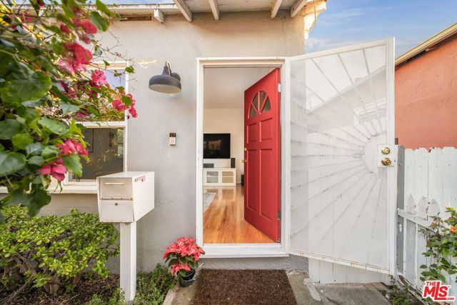 2464 Ocean Park Boulevard, Santa Monica, CA 90405