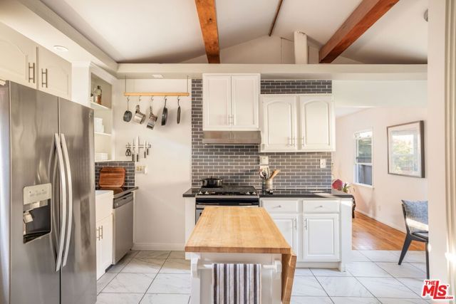 2464 Ocean Park Boulevard, Santa Monica, CA 90405