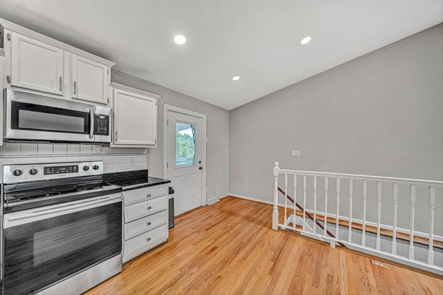 8127 Ashton LN, Roanoke, VA 24019