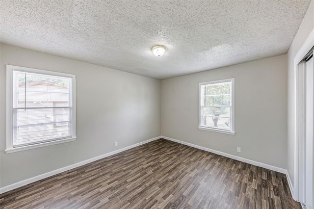 4713 Laverda Drive, Haltom City, TX 76117