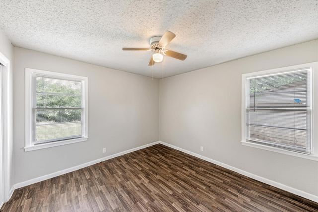 4713 Laverda Drive, Haltom City, TX 76117