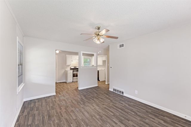 4713 Laverda Drive, Haltom City, TX 76117