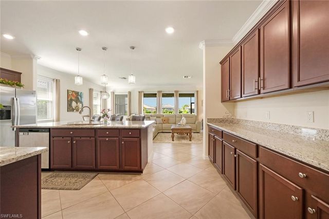 2275 Dancy ST, Naples, FL 34120