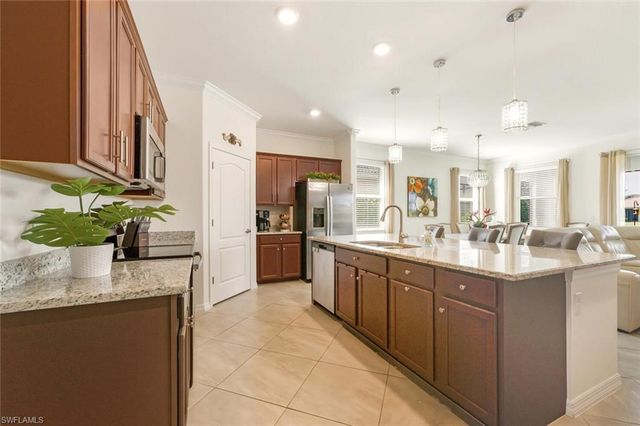 2275 Dancy ST, Naples, FL 34120