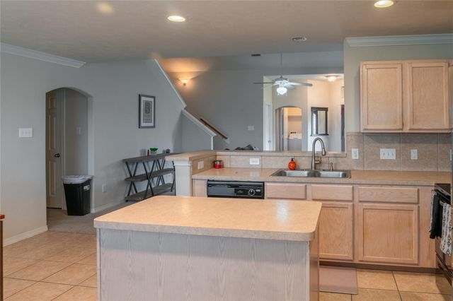 1187 Colt Creek Court, Alvin, TX 77511