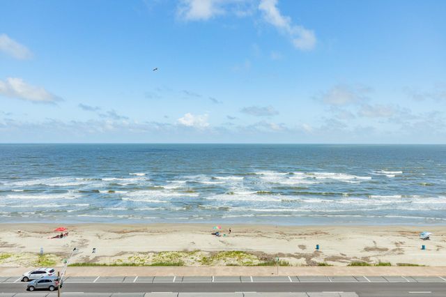 7700 Seawall Boulevard 703, Galveston, TX 77551