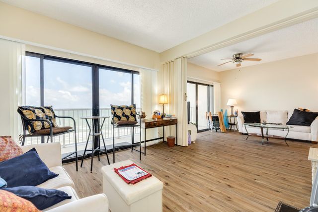 7700 Seawall Boulevard 703, Galveston, TX 77551