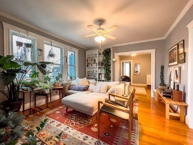 23 Goldsmith St 3, Boston, MA 02130