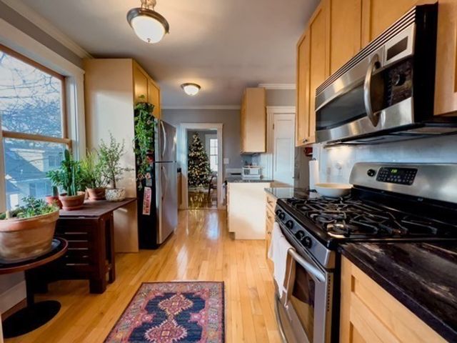 23 Goldsmith St 3, Boston, MA 02130