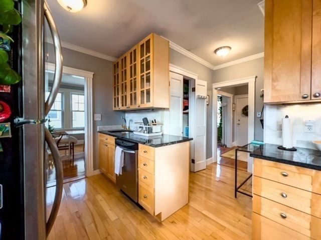 23 Goldsmith St 3, Boston, MA 02130