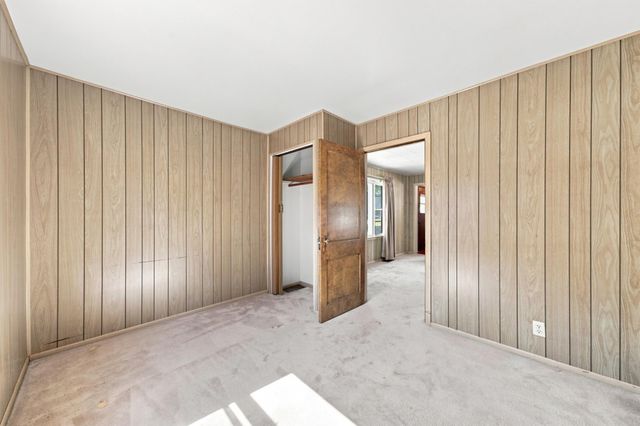 5210 Colfax Avenue N, Minneapolis, MN 55430