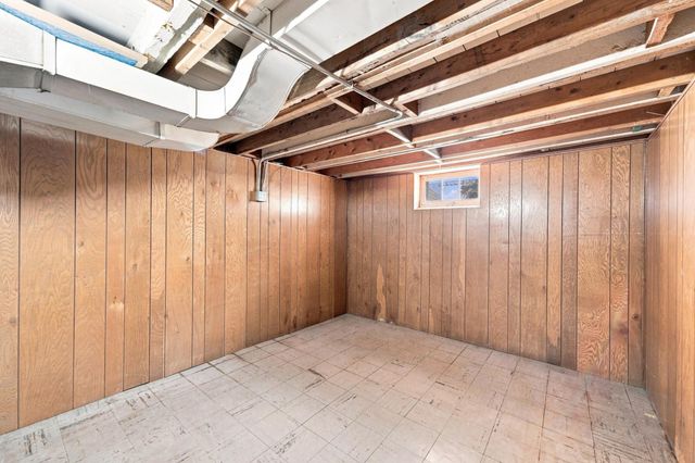 5210 Colfax Avenue N, Minneapolis, MN 55430