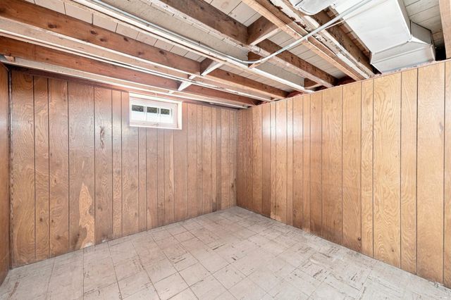 5210 Colfax Avenue N, Minneapolis, MN 55430