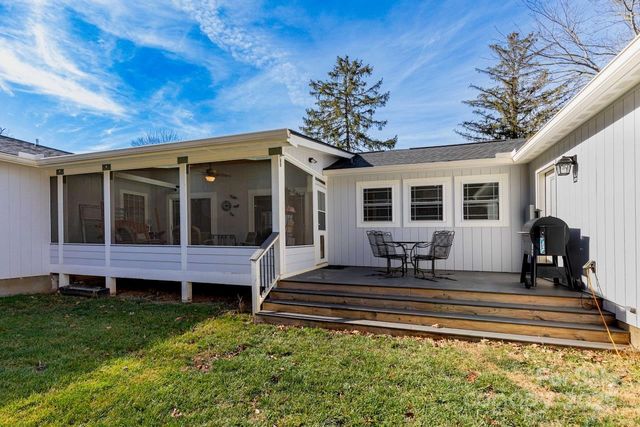 2888 Beaverdam Road, Canton, NC 28716