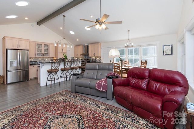 2888 Beaverdam Road, Canton, NC 28716