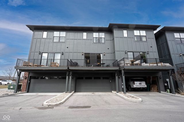 411 Jersey Street, Westfield, IN 46074