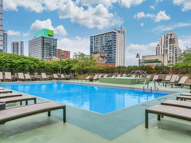 400 N La Salle Street 3606, Chicago, IL 60654