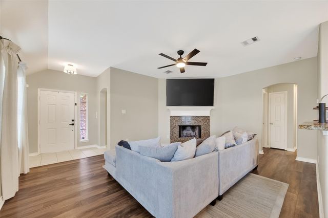 8223 Montego Bay Drive, Baytown, TX 77523