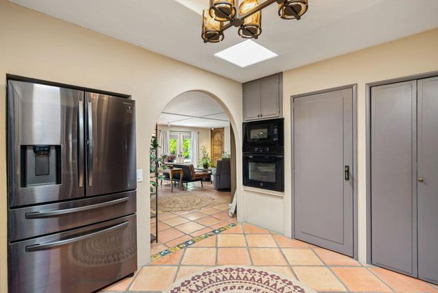 49305 Highway 74 176, Palm Desert, CA 92260