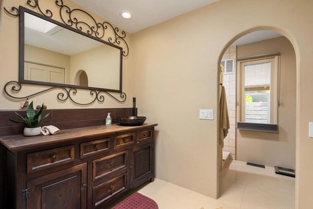 49305 Highway 74 176, Palm Desert, CA 92260