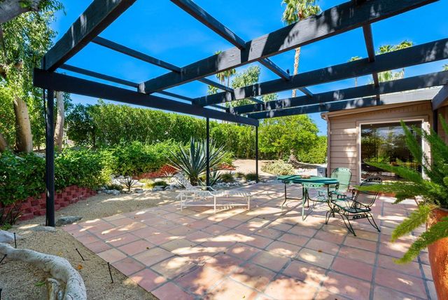 49305 Highway 74 176, Palm Desert, CA 92260