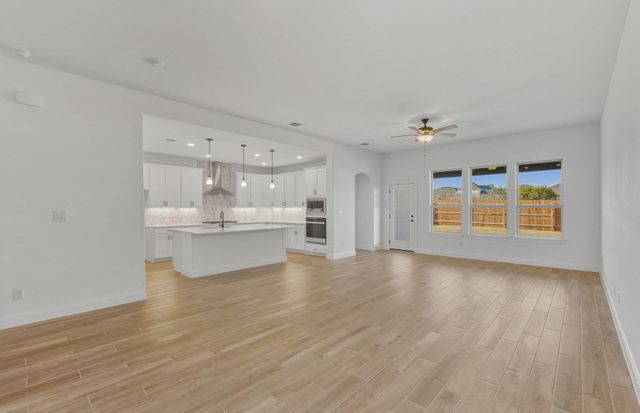 504 Canyoncrest WAY, Liberty Hill, TX 78642