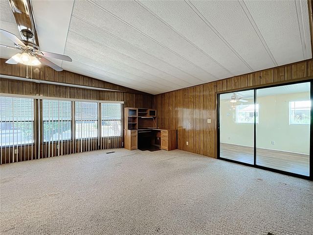 1440 NASSAU CIRCLE, Tavares, FL 32778