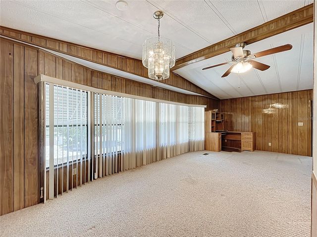 1440 NASSAU CIRCLE, Tavares, FL 32778