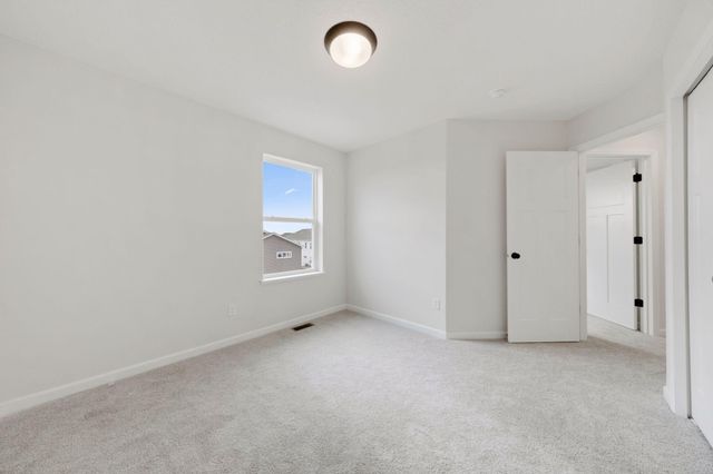 6730 Wildflower Way, Minnetrista, MN 55331