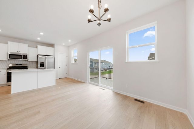 6730 Wildflower Way, Minnetrista, MN 55331