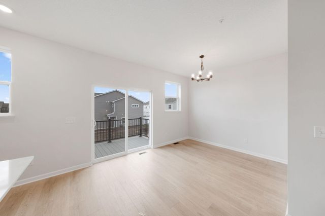 6730 Wildflower Way, Minnetrista, MN 55331