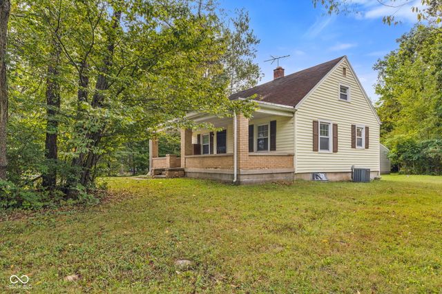 6725 Camby Road, Indianapolis, IN 46221