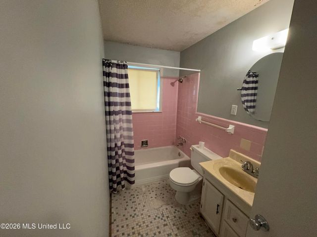 1778 Mississippi Valley Boulevard, Southaven, MS 38671