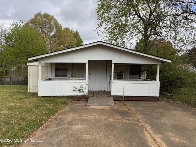 1778 Mississippi Valley Boulevard, Southaven, MS 38671