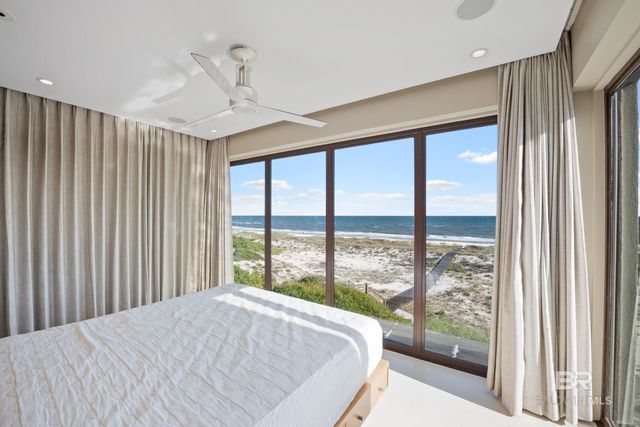 7276 Kiva Way, Gulf Shores, AL 36542