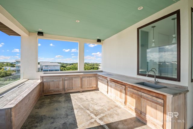7276 Kiva Way, Gulf Shores, AL 36542