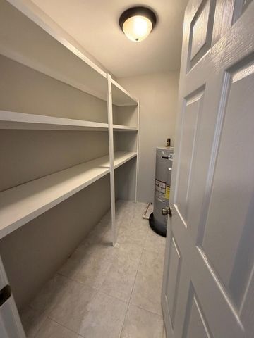 1722 W Robinhood Drive, Charleston, SC 29407