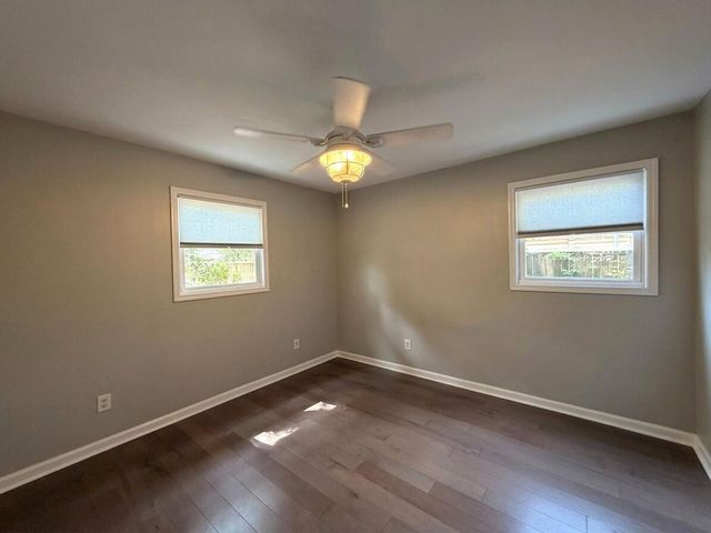 1722 W Robinhood Drive, Charleston, SC 29407