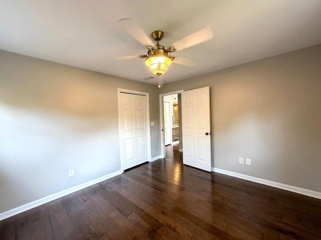 1722 W Robinhood Drive, Charleston, SC 29407